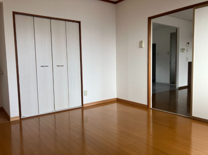 ルグラン小田前