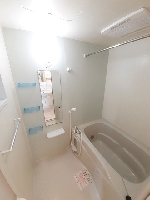 アン・ソレイユ