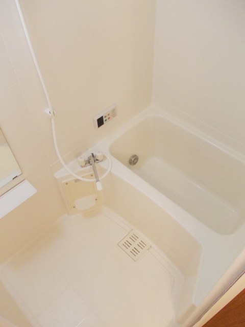 コーポラスバローネB