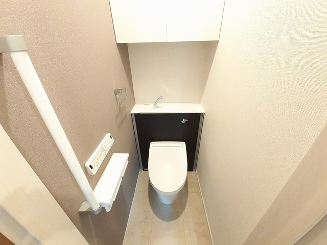 ヴィラ ハナブサ3番館