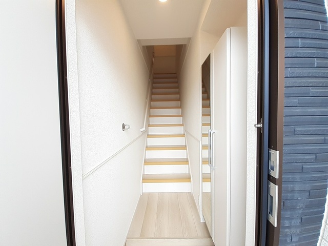 ヴィラ ハナブサ3番館